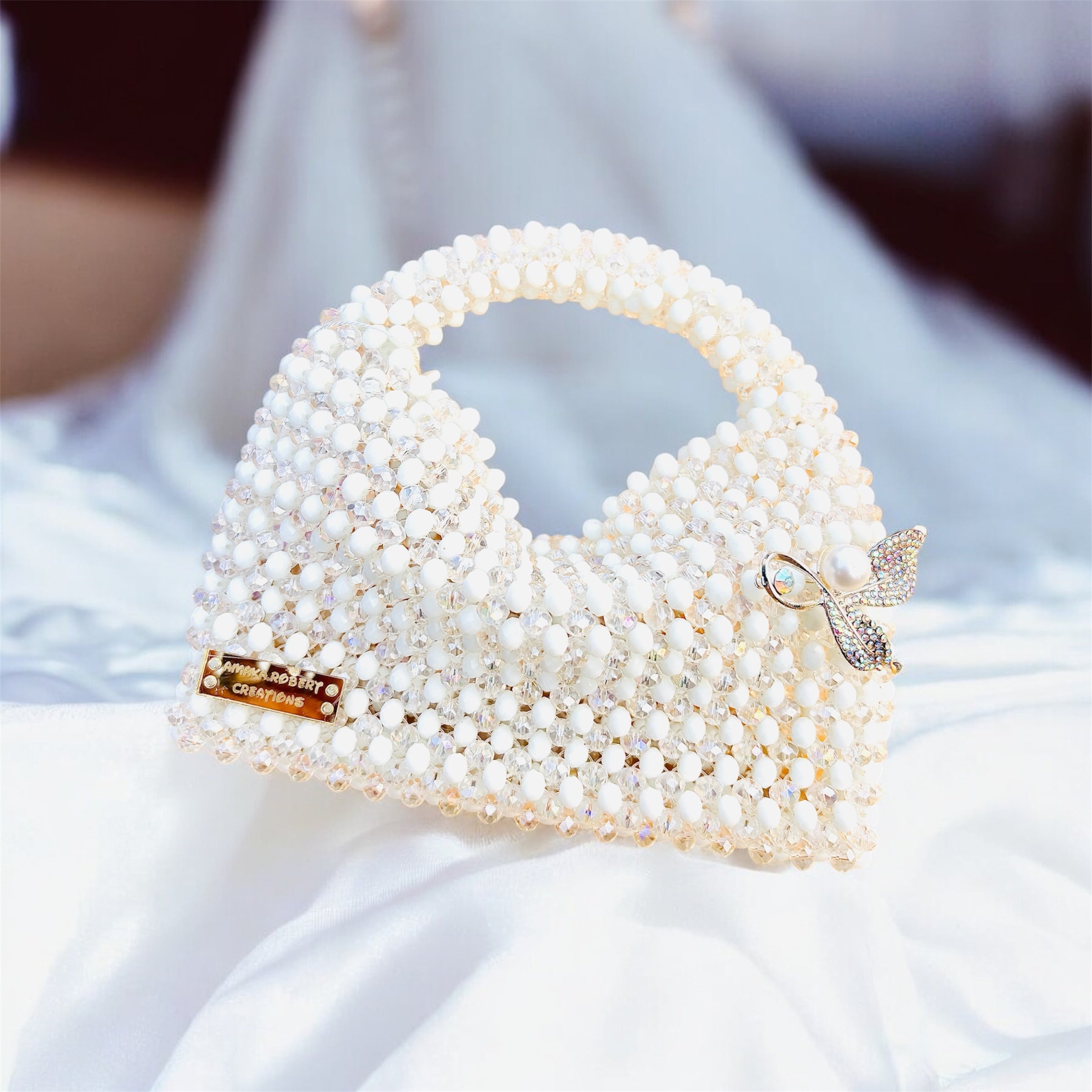 IVORY GRACE Beaded Handbag 🤍